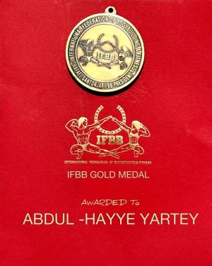 Alhaji Abdul Yartey dedicates gold medal from  IFBB  to Christian Atsu
