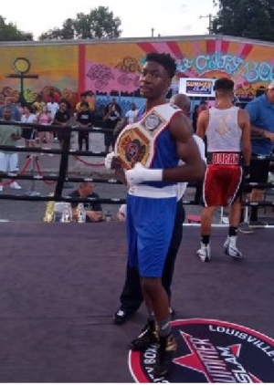 Joseph Awinongya Jr. beats Seth Duran