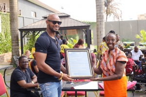 Ghana Carribean Association honour Asafa Powell at JamRock