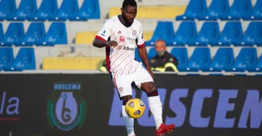 Kwadwo Asamoah announces his retirement