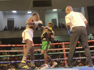 WBO Africa Champ John Laryea still undefeated, beats Gabriel Laryea by TKO in R12