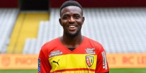 Salis Abdul Samed named best central midfielder in French Ligue 1