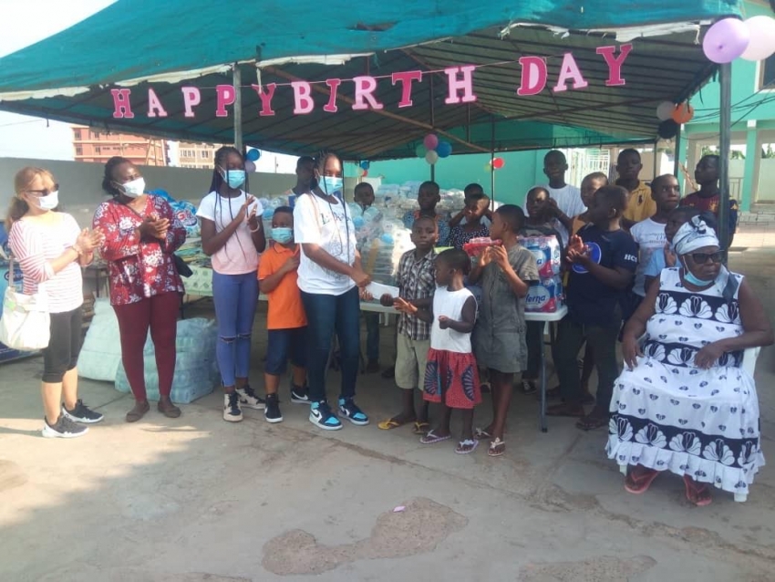 Tennis Star Naa Mckorley donates to Teshie Children's Home