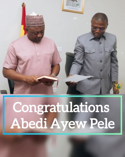 Olla Bode Williams Congratulates Abedi Pele