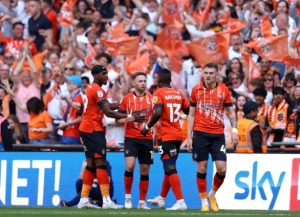 Luton Town gain Premier League promotion after penalties win over Coventry