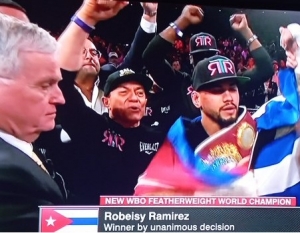 Robeisy Ramirez beats Isaac Dogboe to win WBO Featherweight title