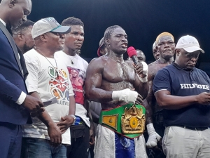 Jonathan Tetteh defeats Ernest Akushey to become new National Super Middleweight Champion