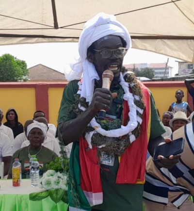 Emmanuel Akpor Adjei, Bicycle Rider From Germany To Ghana Gets Rousing &#039;Oobake&#039; At Teshie