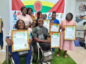 Para Athletes Show Appreciation To WISA