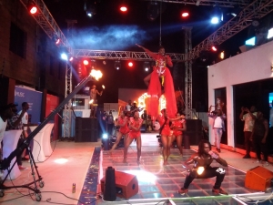 Lady Jay’s ‘Fire’ – Video Release Gets People Desiring for More Classics as She Flies on Stage