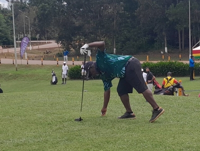 Emos Koblah retains Damang Open PGA seniors championship